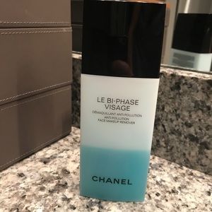 Chanel makeup remover, Le Bi phase Visage